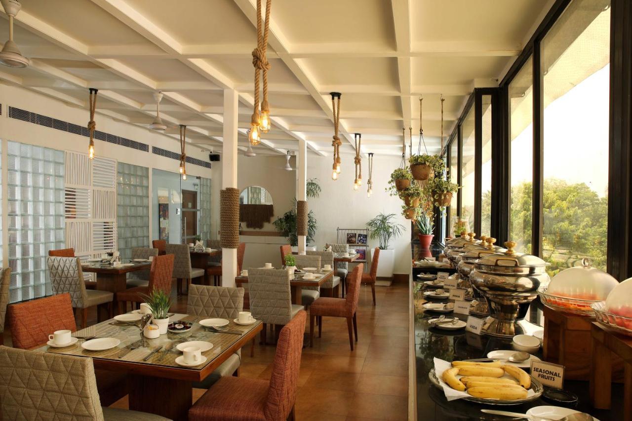 होटल Ahuja Residency Sunder Nagar 3*