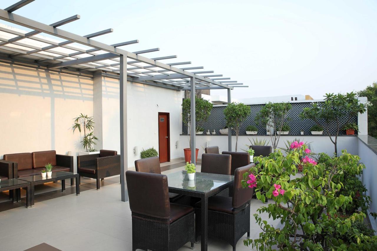 Ahuja Residency Sunder Nagar होटल